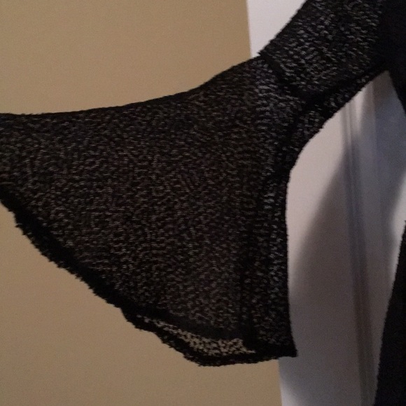 NWT ROMPER - Picture 3 of 6